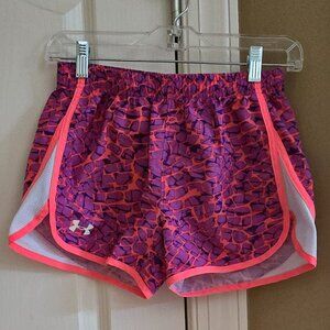 Youth Girls Under Armour Heat Gear Shorts